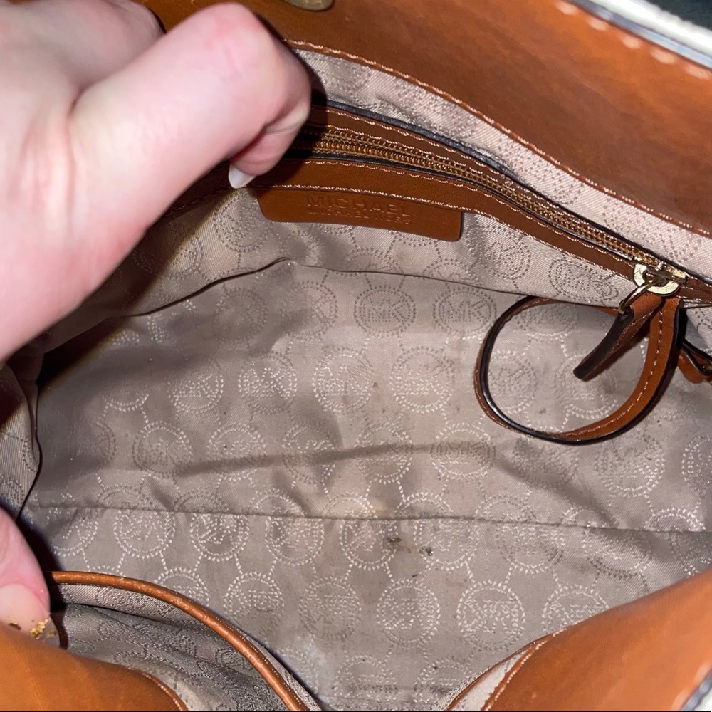 Mk Hamilton - image 3